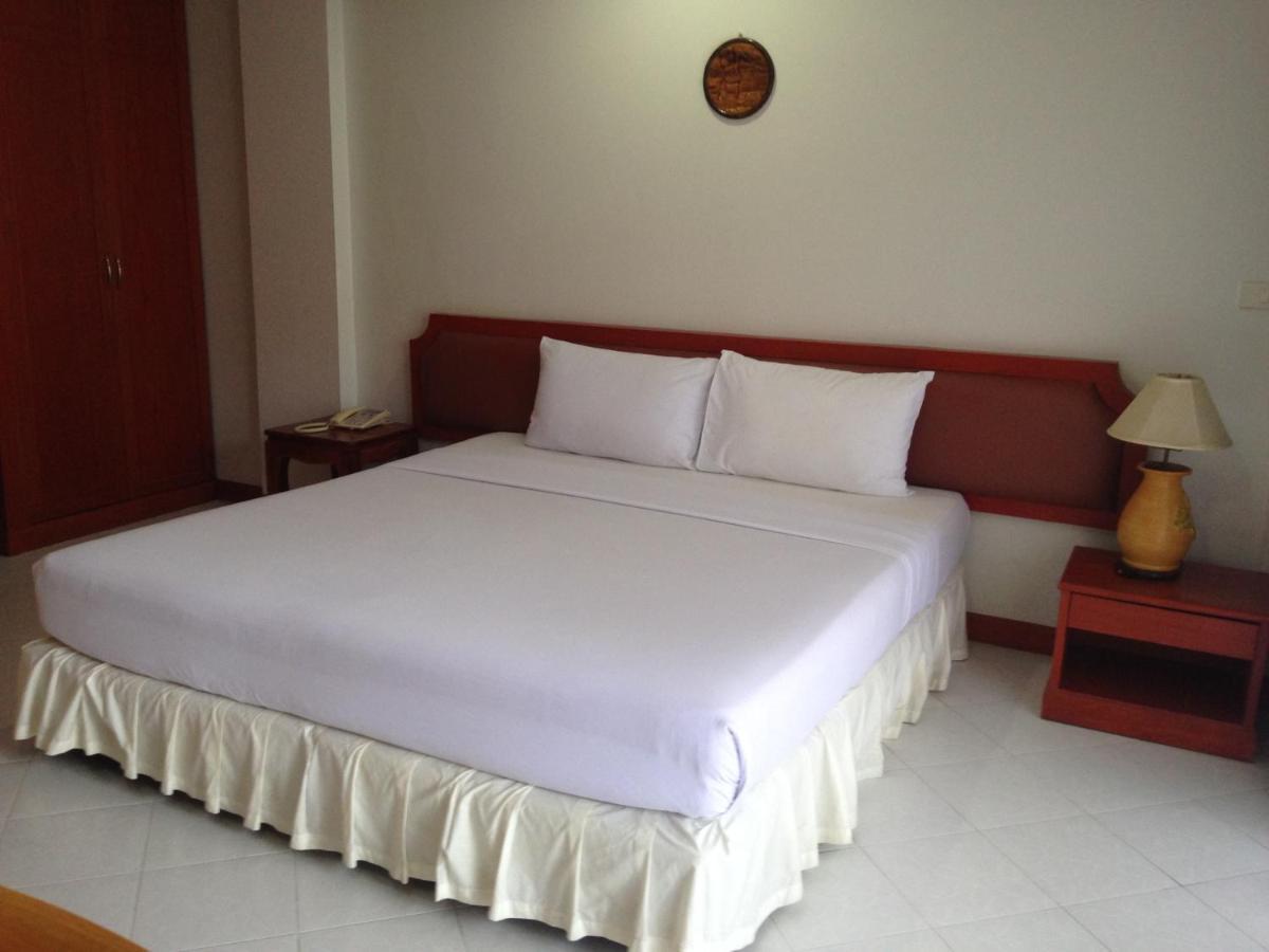Hotel Lotus House à Jomtien Beach Extérieur photo